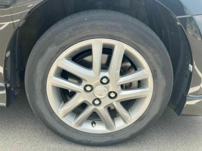 COROLLA FIELDER