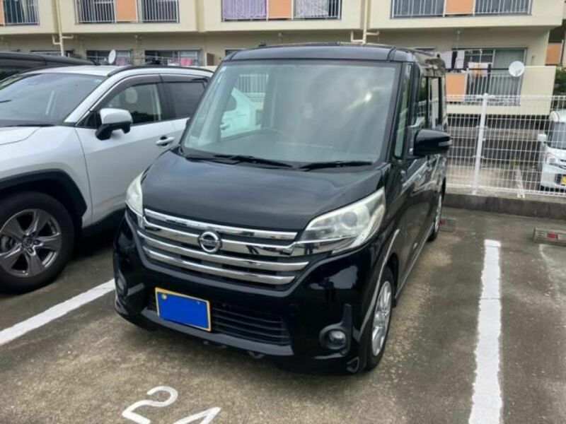 NISSAN DAYZ ROOX