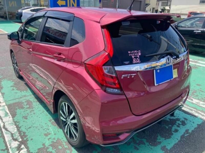 FIT HYBRID