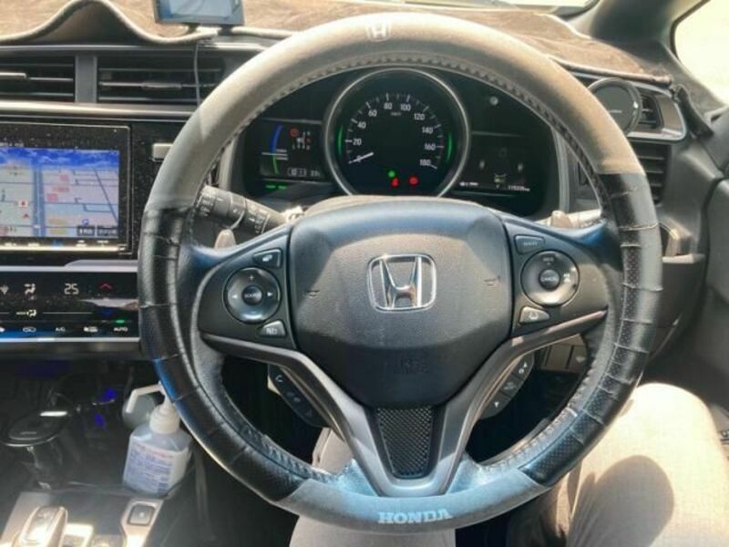 FIT HYBRID