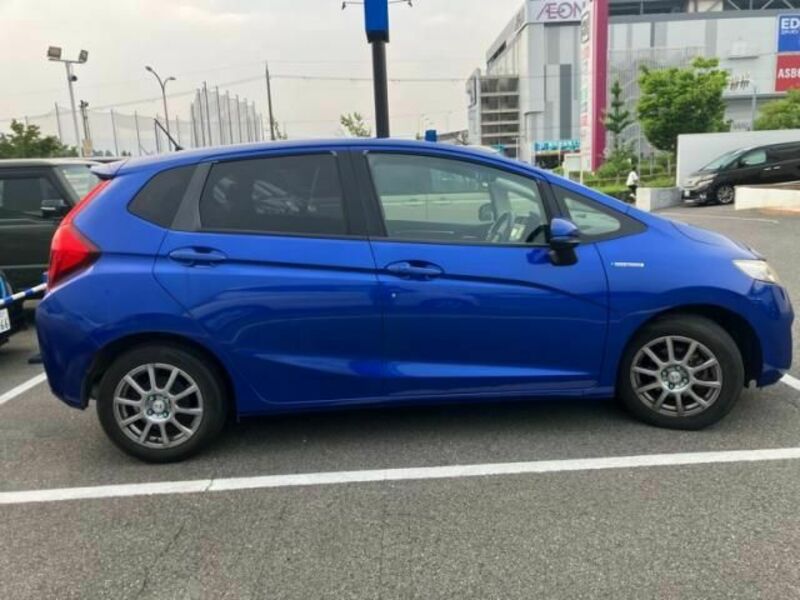 FIT HYBRID