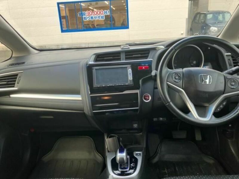 FIT HYBRID