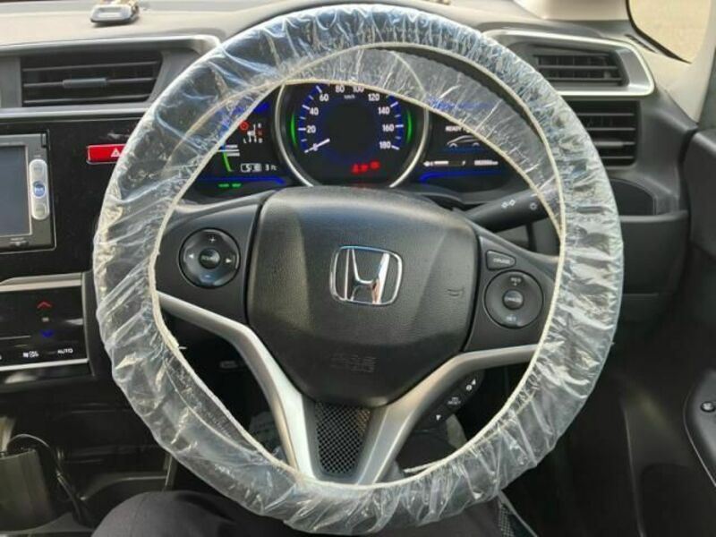 FIT HYBRID