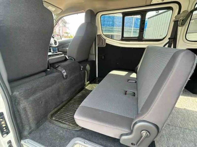 NV350 CARAVAN