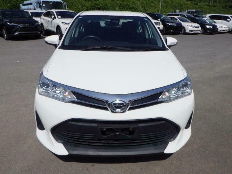 COROLLA AXIO