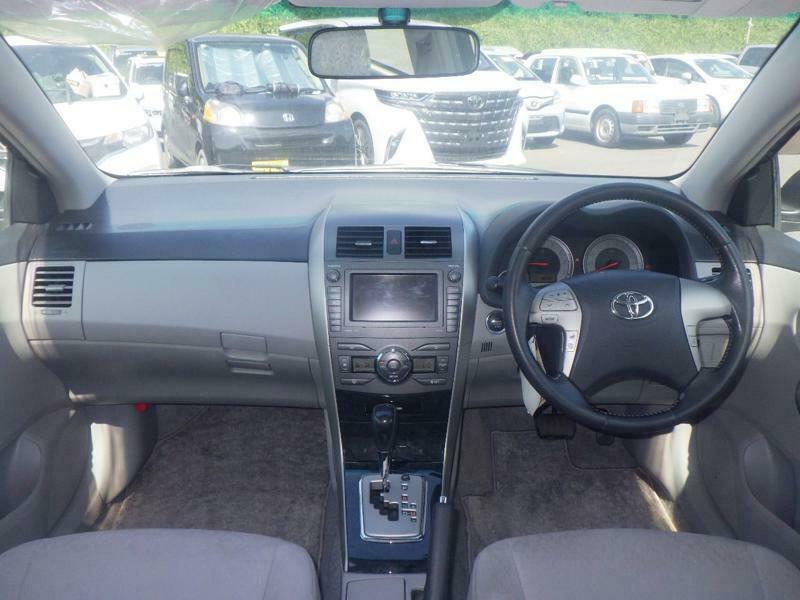 COROLLA AXIO