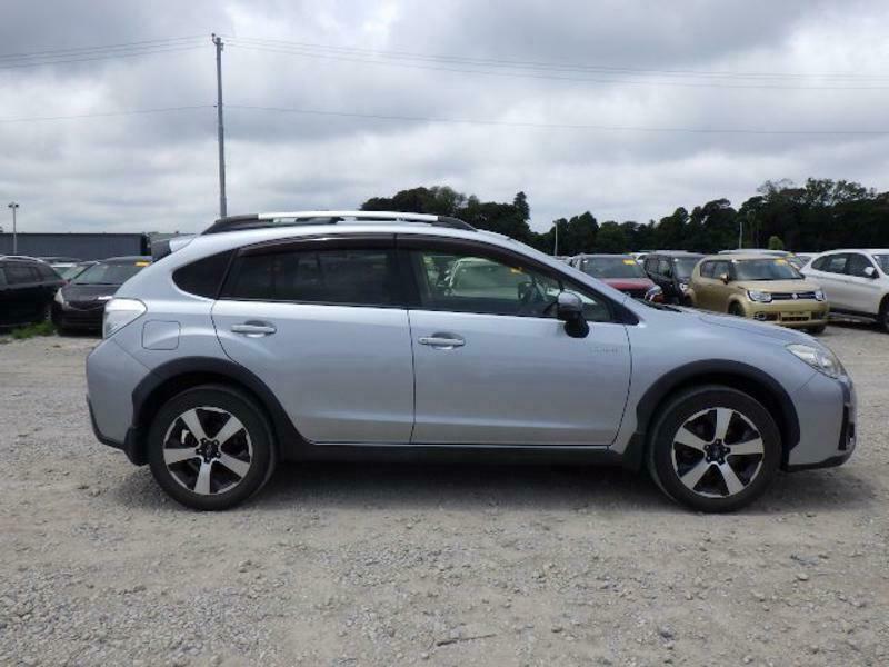 XV HYBRID