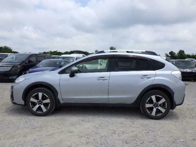XV HYBRID