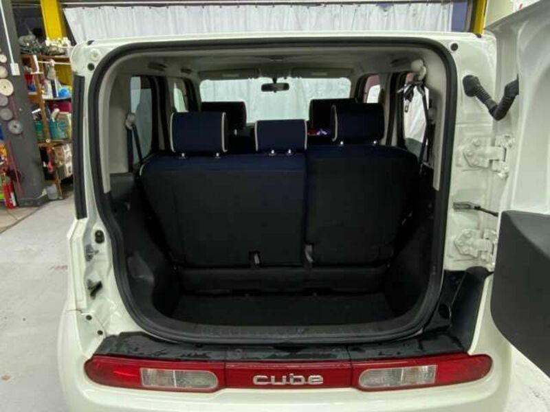 CUBE