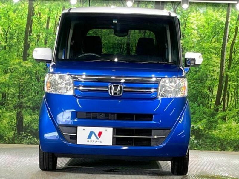 N BOX