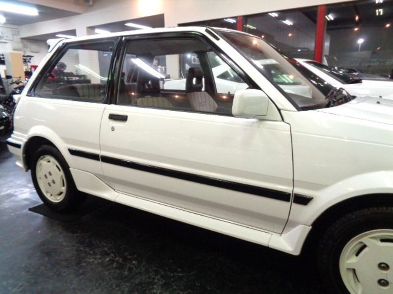 STARLET