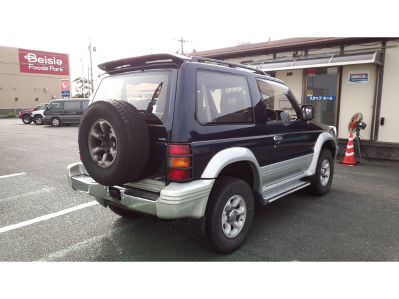 PAJERO