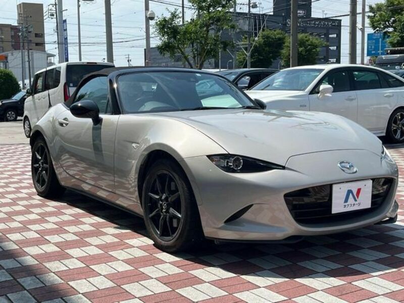 ROADSTER