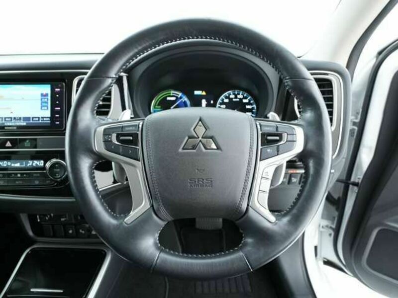 OUTLANDER PHEV
