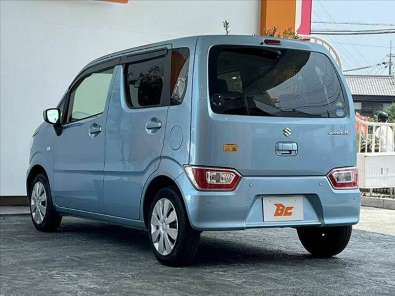 WAGON R