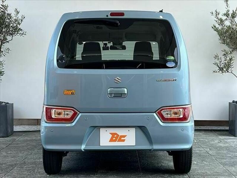 WAGON R