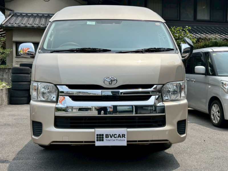 HIACE