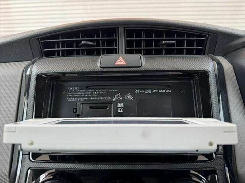 COROLLA AXIO
