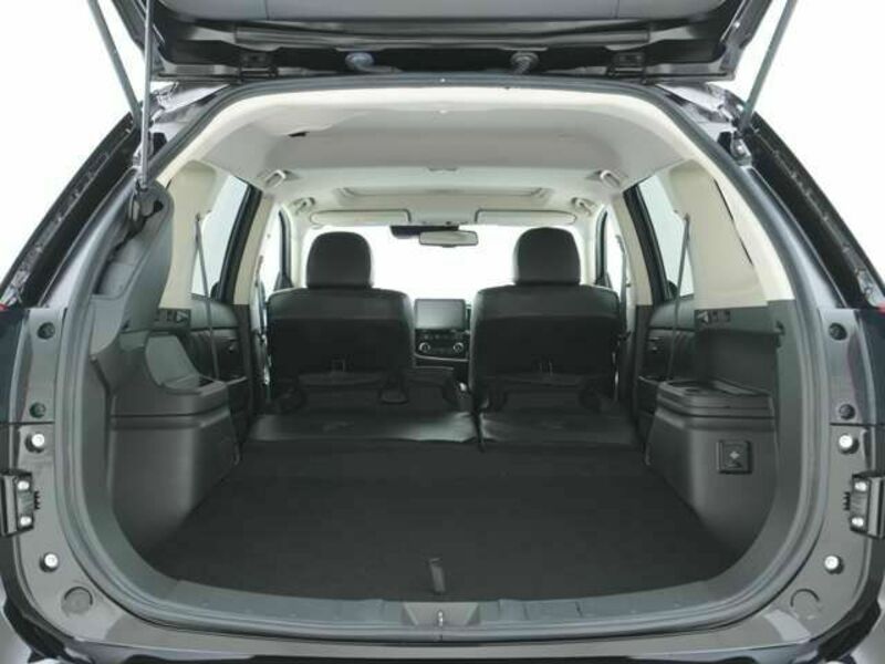 OUTLANDER PHEV