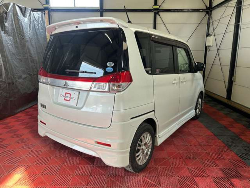 DELICA D2