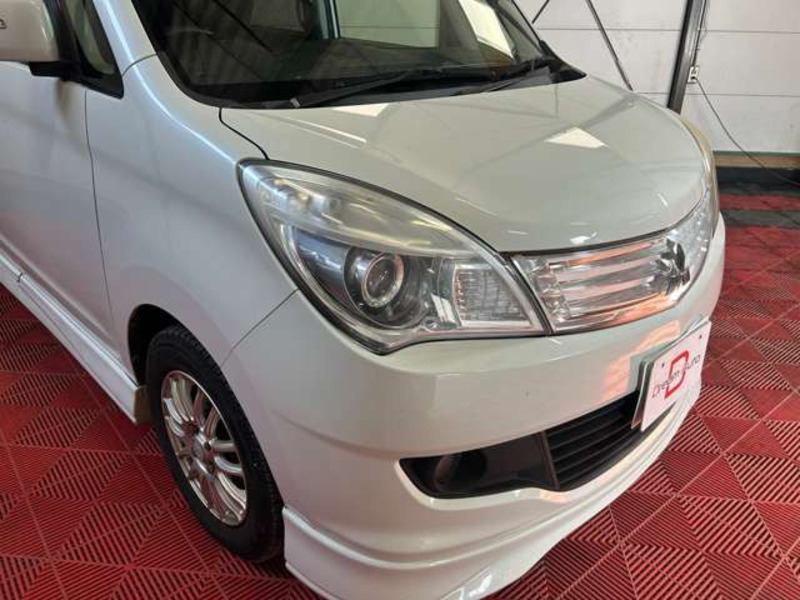 DELICA D2