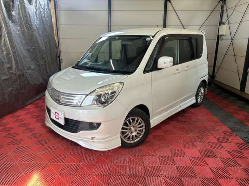 DELICA D2