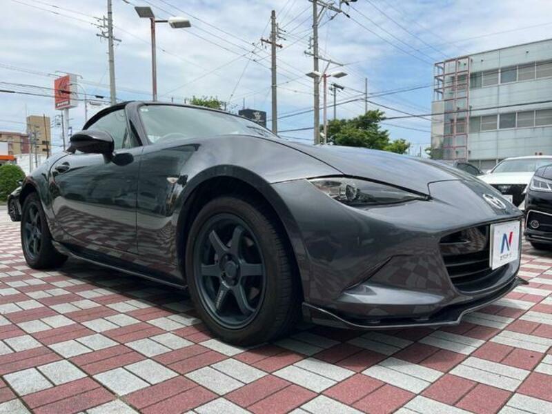ROADSTER