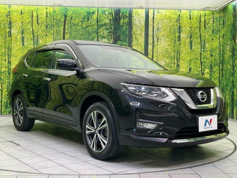 X-TRAIL