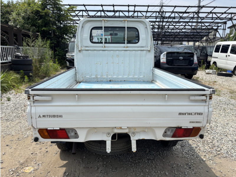 MINICAB TRUCK