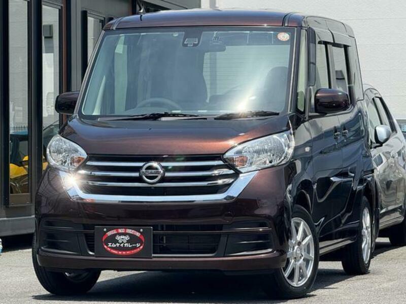 NISSAN DAYZ ROOX