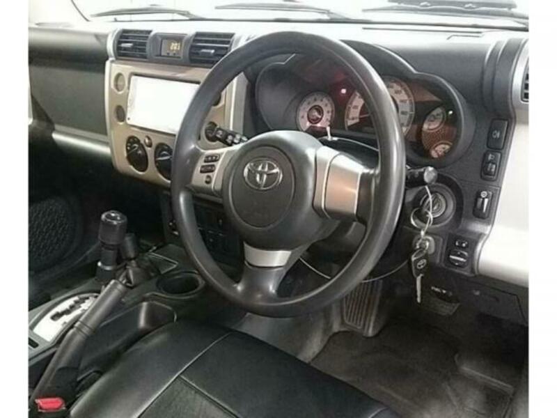 FJ CRUISER