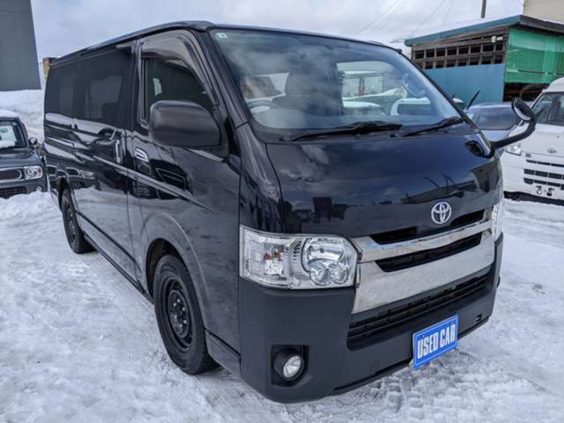 HIACE VAN