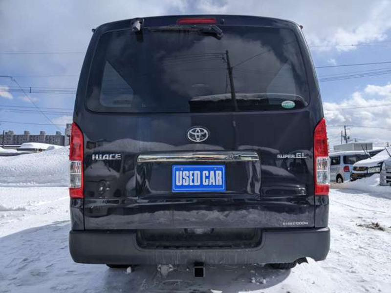 HIACE VAN