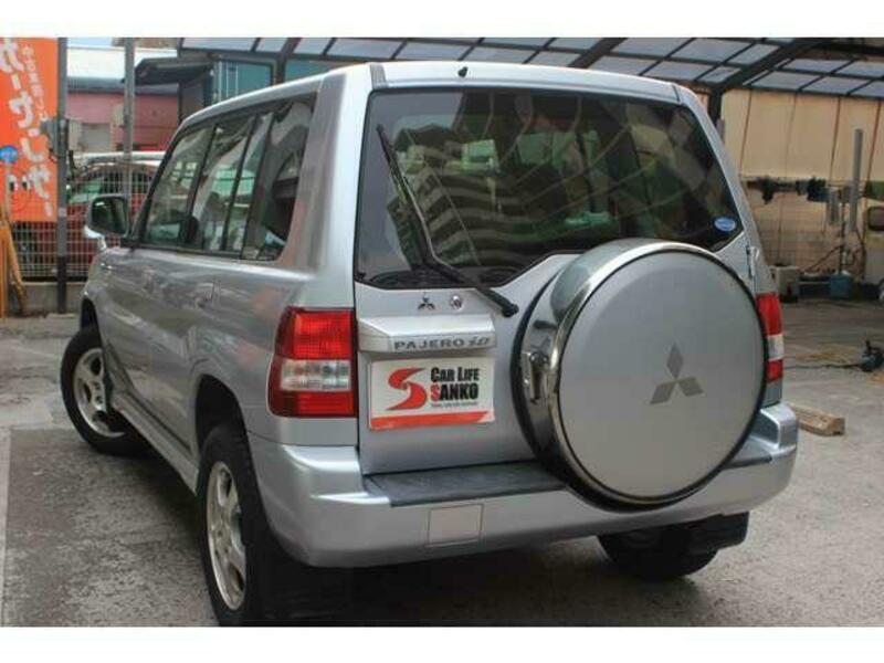 PAJERO IO
