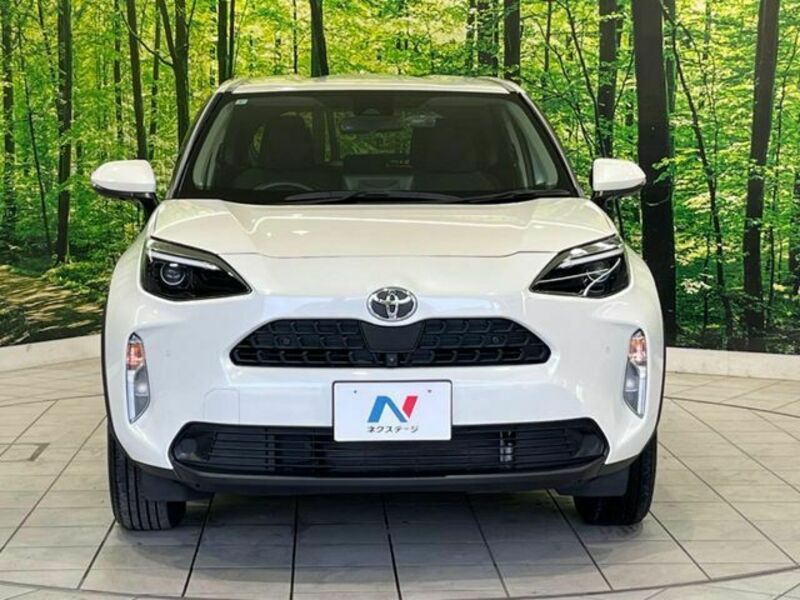 YARIS CROSS