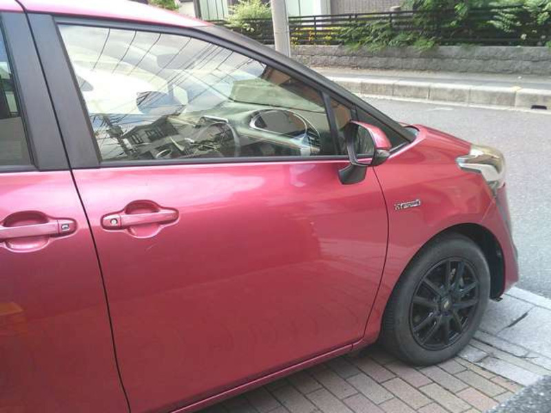 SIENTA