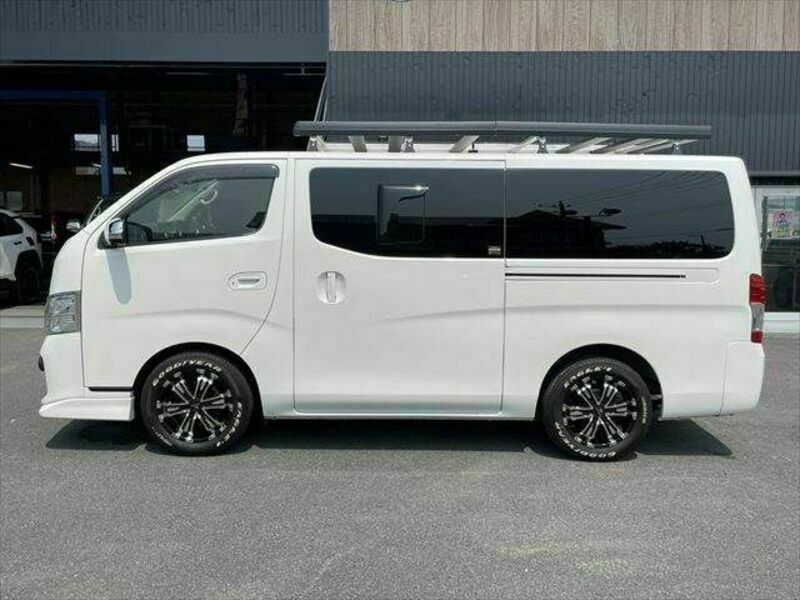 NV350 CARAVAN