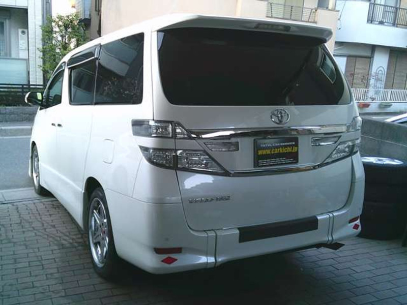 VELLFIRE