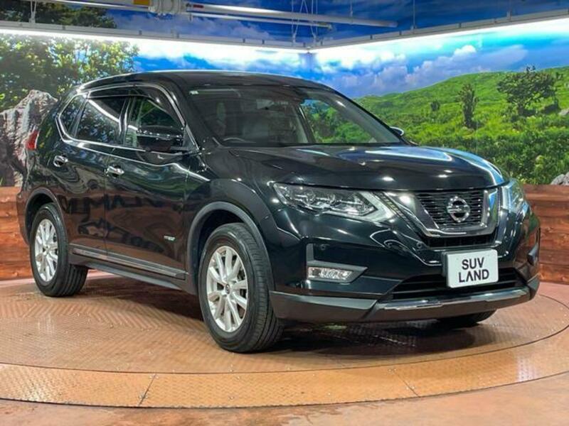 X-TRAIL
