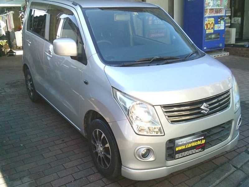 WAGON R