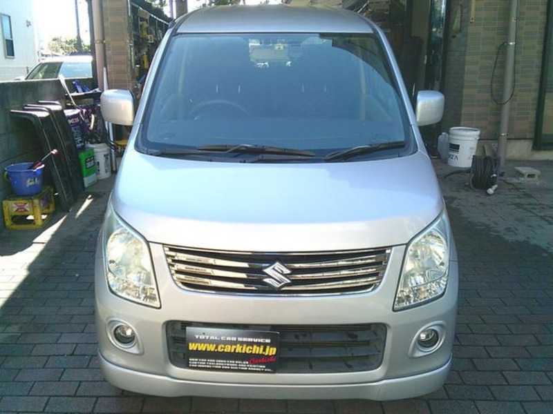WAGON R