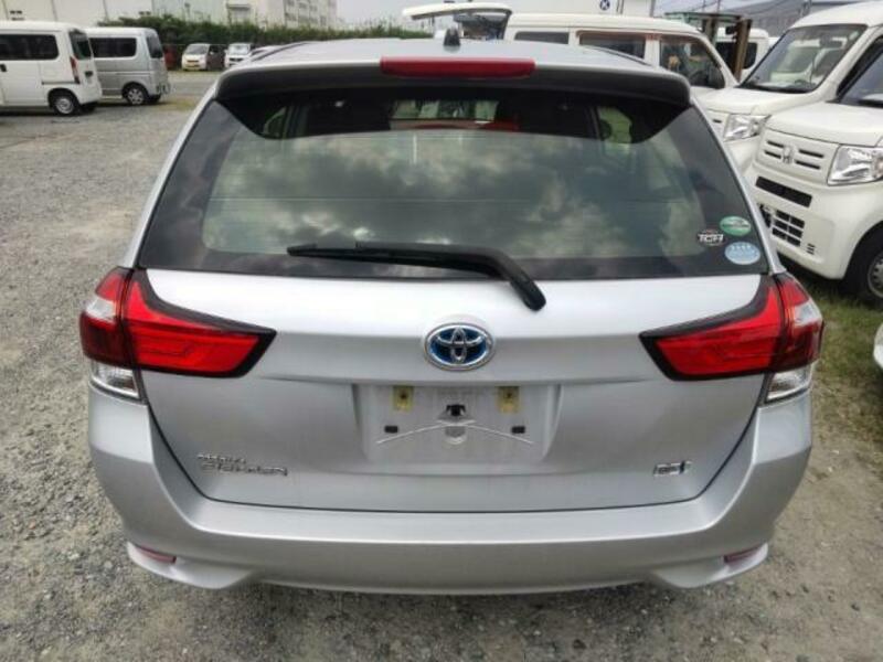 COROLLA FIELDER
