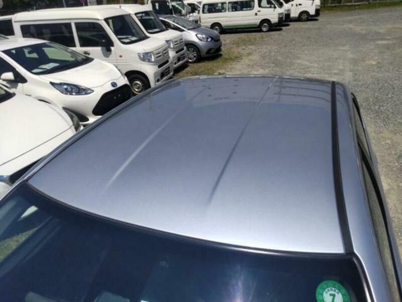 COROLLA AXIO