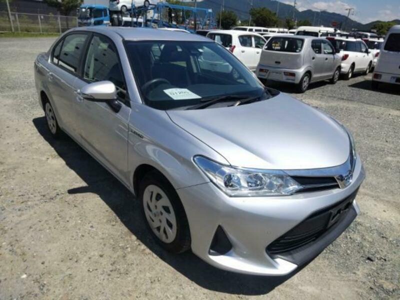 COROLLA AXIO