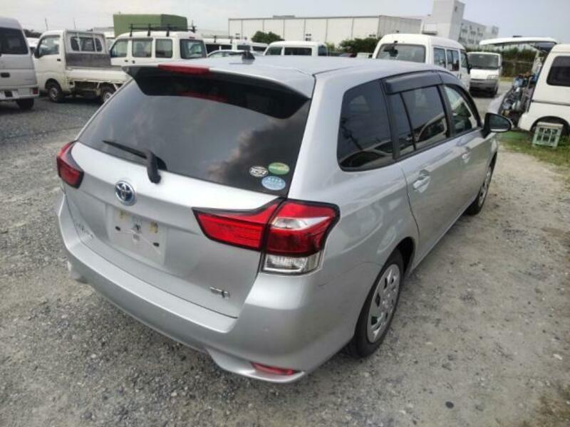 COROLLA FIELDER