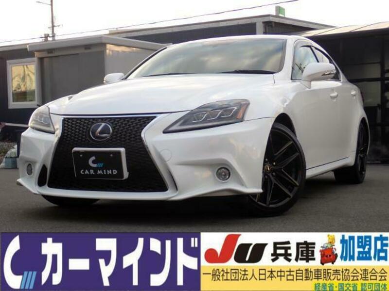 LEXUS IS