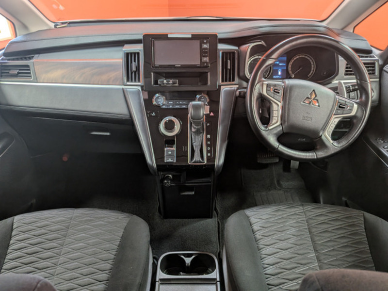 DELICA D5