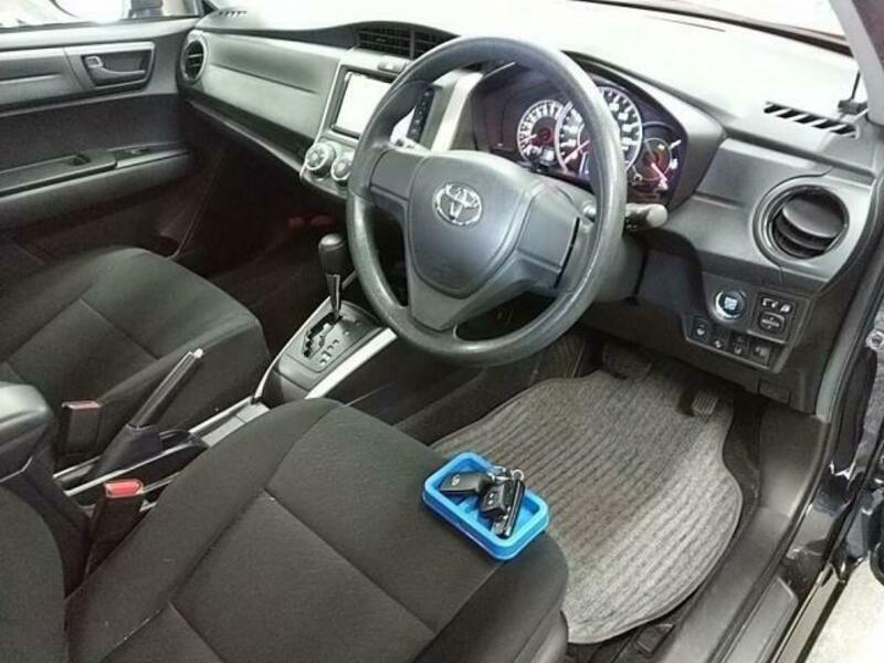 COROLLA FIELDER