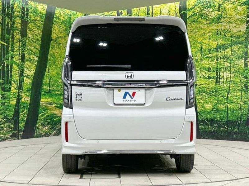 N BOX CUSTOM