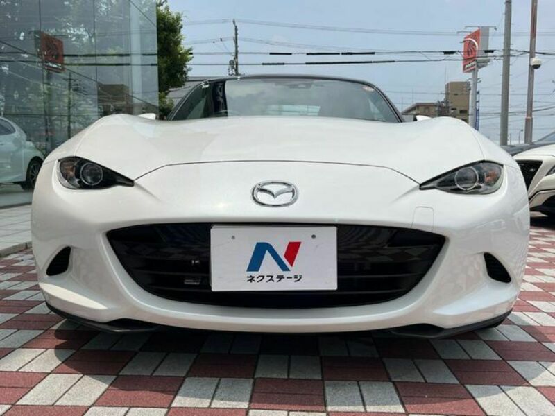 ROADSTER